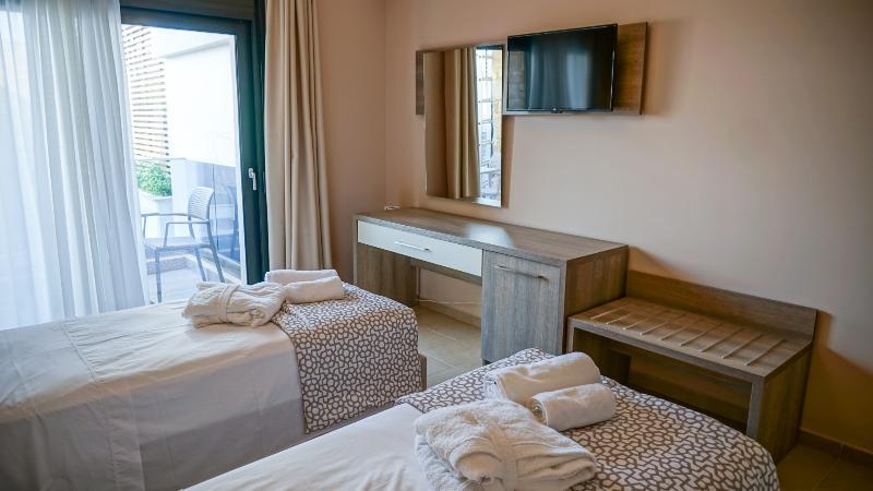 Agnes Deluxe Hotel เปฟโกโฮรี ภายนอก รูปภาพ